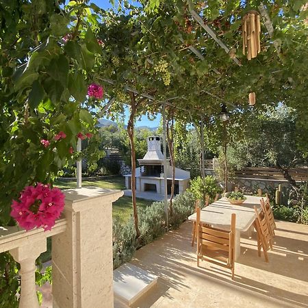 Villa Serenity Agia Marina  Exterior foto