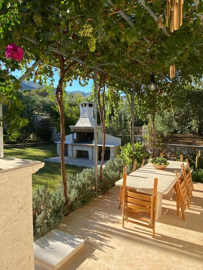 Villa Serenity Agia Marina  Exterior foto